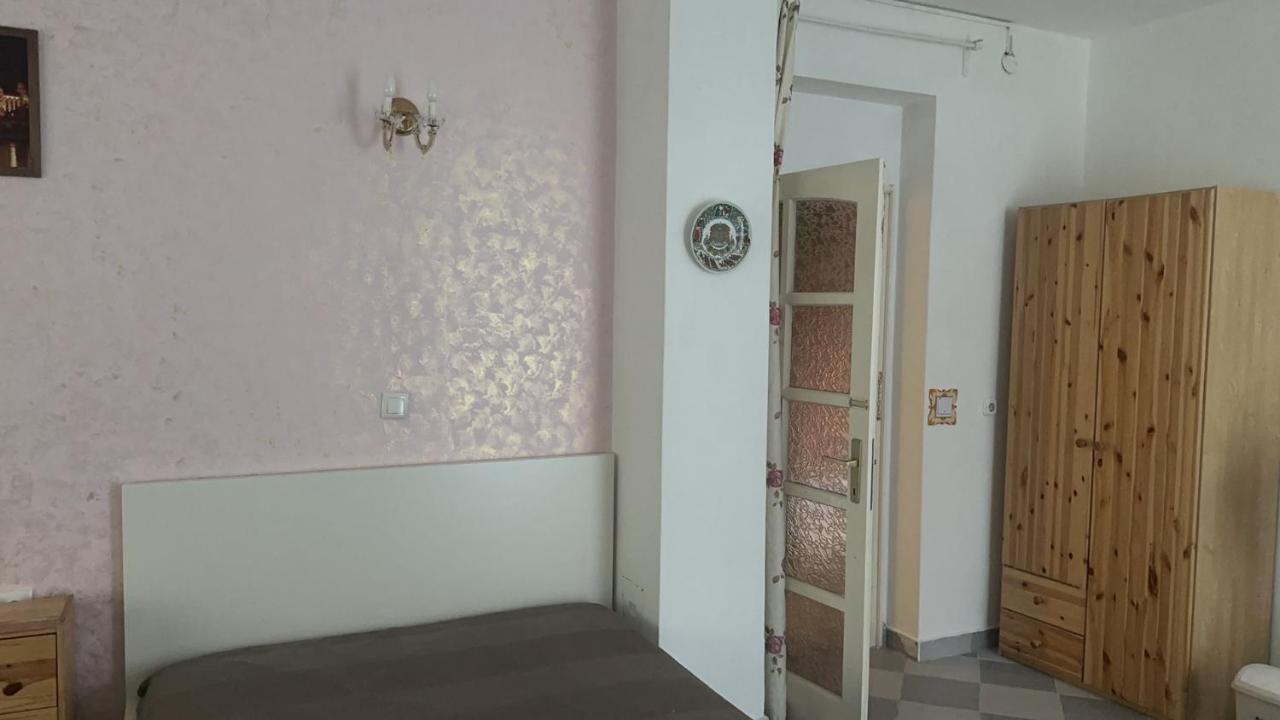 布达佩斯苹果酒店 Будапешт Экстерьер фото